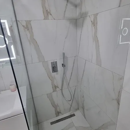 Crystal Coast F57 Golem (Tirana)